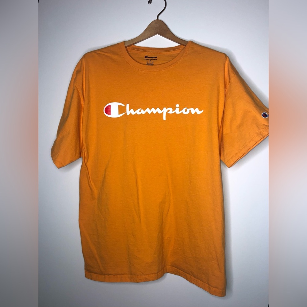 Champion Graphic Logo classic tee Short sleeve Men’s t-shirt Orange Size…